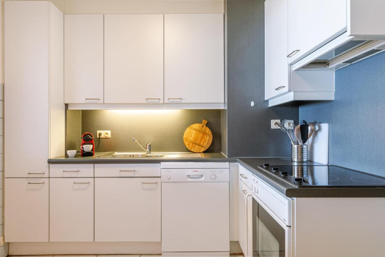 Apartment Charming With Frontal Seaview